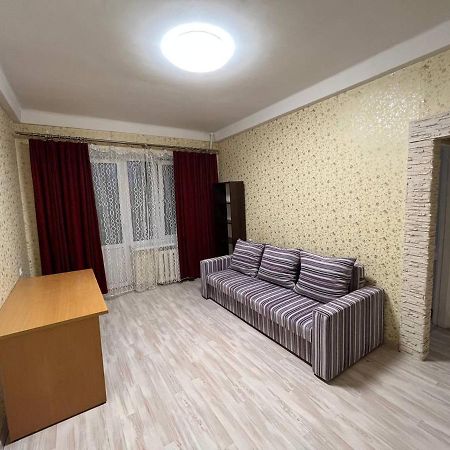 2К Квартира Велика Васильківська 118, Палац Україна Kiev Bagian luar foto