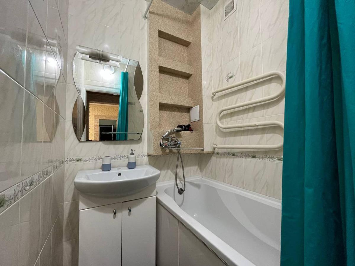 2К Квартира Велика Васильківська 118, Палац Україна Kiev Bagian luar foto